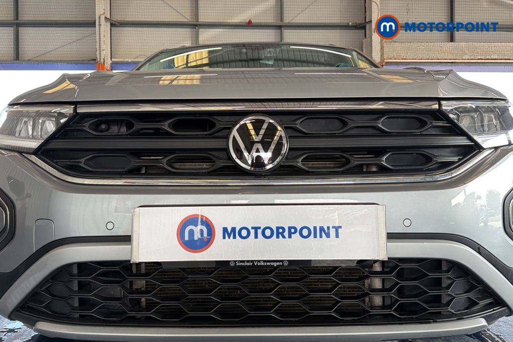 Volkswagen T-Roc Life Automatic Petrol SUV - Stock Number (1662612) - 43rd supplementary image