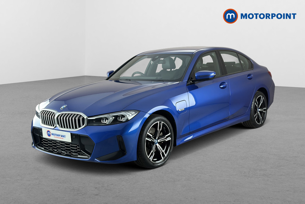 BMW 3 Series M Sport Automatic Petrol Plug-In Hybrid Saloon - Stock Number (1662708) - Passenger side front corner