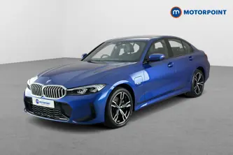 BMW 3 Series M Sport Automatic Petrol Plug-In Hybrid Saloon - Stock Number (1662708) - Passenger side front corner