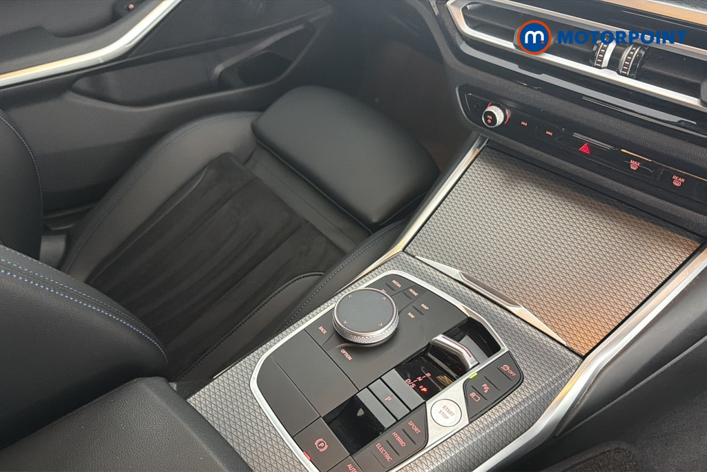 BMW 3 Series M Sport Automatic Petrol Plug-In Hybrid Saloon - Stock Number (1662708) - 15th supplementary image