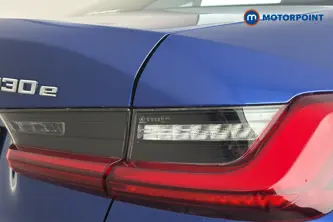 BMW 3 Series M Sport Automatic Petrol Plug-In Hybrid Saloon - Stock Number (1662708) - 36th supplementary image