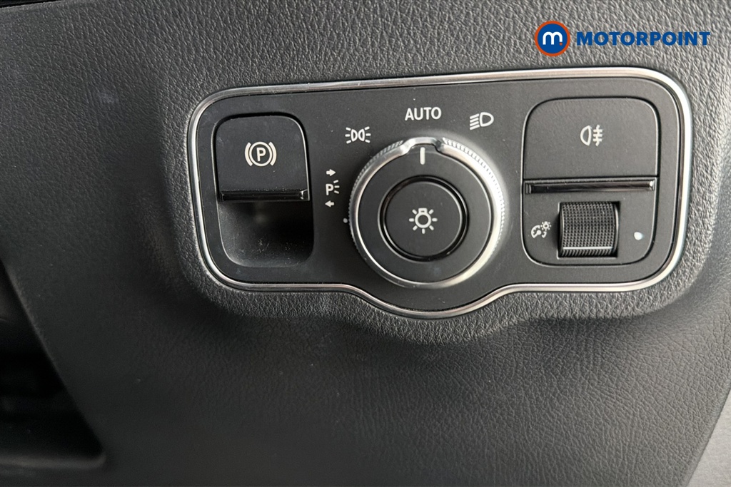 Mercedes-Benz EQA Amg Line Automatic Electric SUV - Stock Number (1662725) - 11th supplementary image