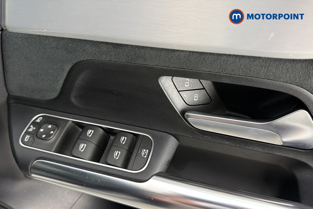 Mercedes-Benz EQA Amg Line Automatic Electric SUV - Stock Number (1662725) - 19th supplementary image