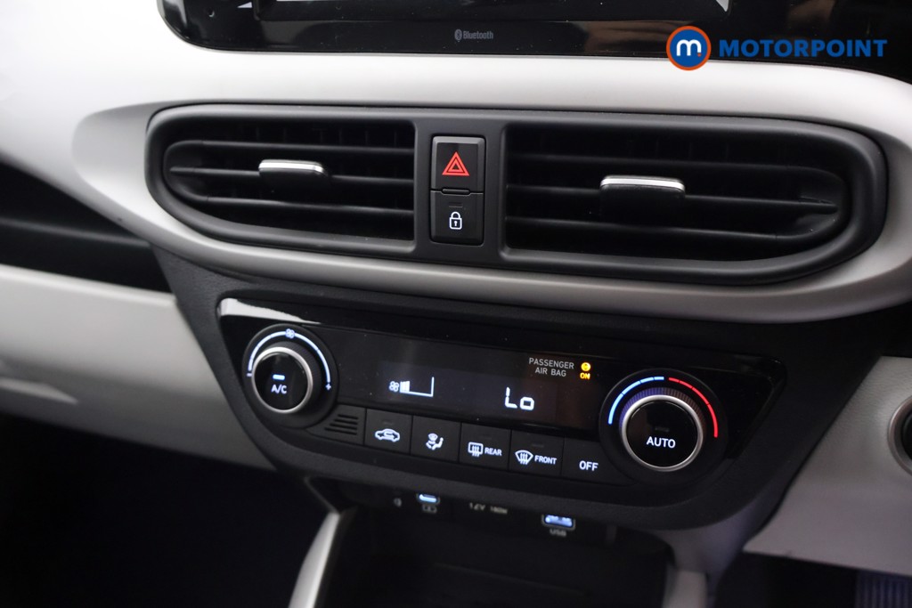 Hyundai I10 Premium Manual Petrol Hatchback - Stock Number (1663325) - 6th supplementary image