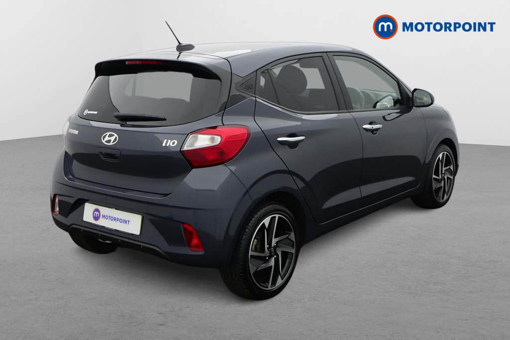 Hyundai I10 Premium Manual Petrol Hatchback - Stock Number (1663325) - Drivers side rear corner