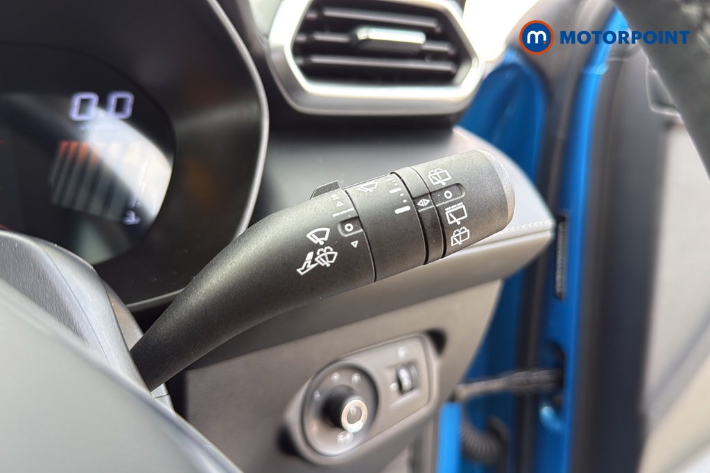 Mg Motor Uk ZS Trophy Automatic Petrol-Electric Hybrid SUV - Stock Number (1637145) - 6th supplementary image