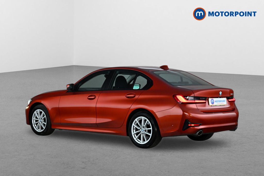 BMW 3 Series SE Automatic Petrol Saloon - Stock Number (1637845) - Passenger side rear corner