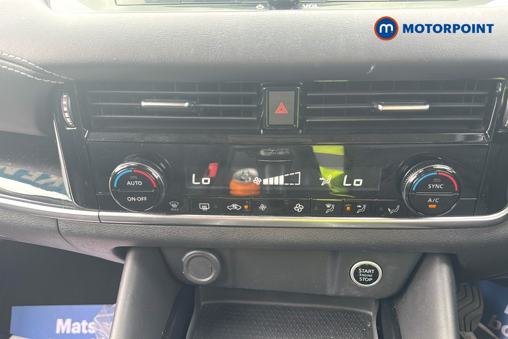 Nissan Qashqai N-Connecta Manual Petrol SUV - Stock Number (1638053) - 12th supplementary image