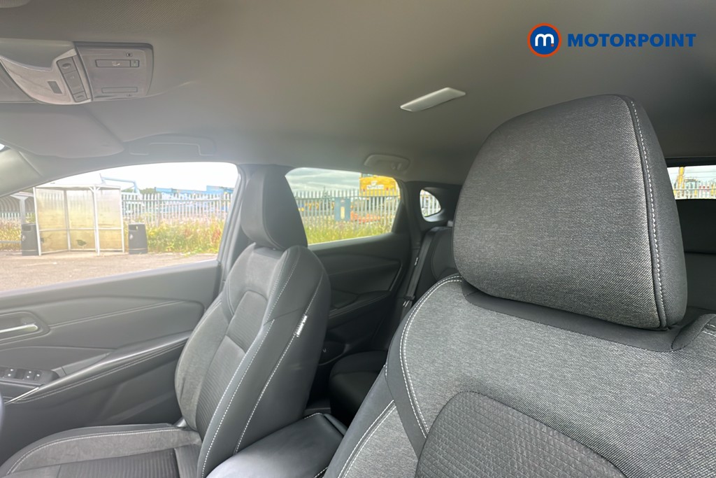 Nissan Qashqai N-Connecta Manual Petrol SUV - Stock Number (1638053) - 23rd supplementary image