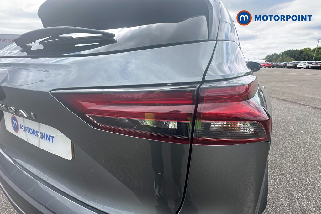 Nissan Qashqai N-Connecta Manual Petrol SUV - Stock Number (1638053) - 38th supplementary image