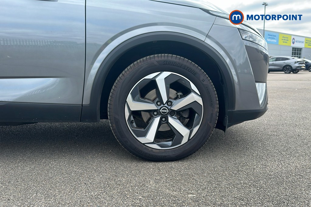 Nissan Qashqai N-Connecta Manual Petrol SUV - Stock Number (1638053) - 50th supplementary image
