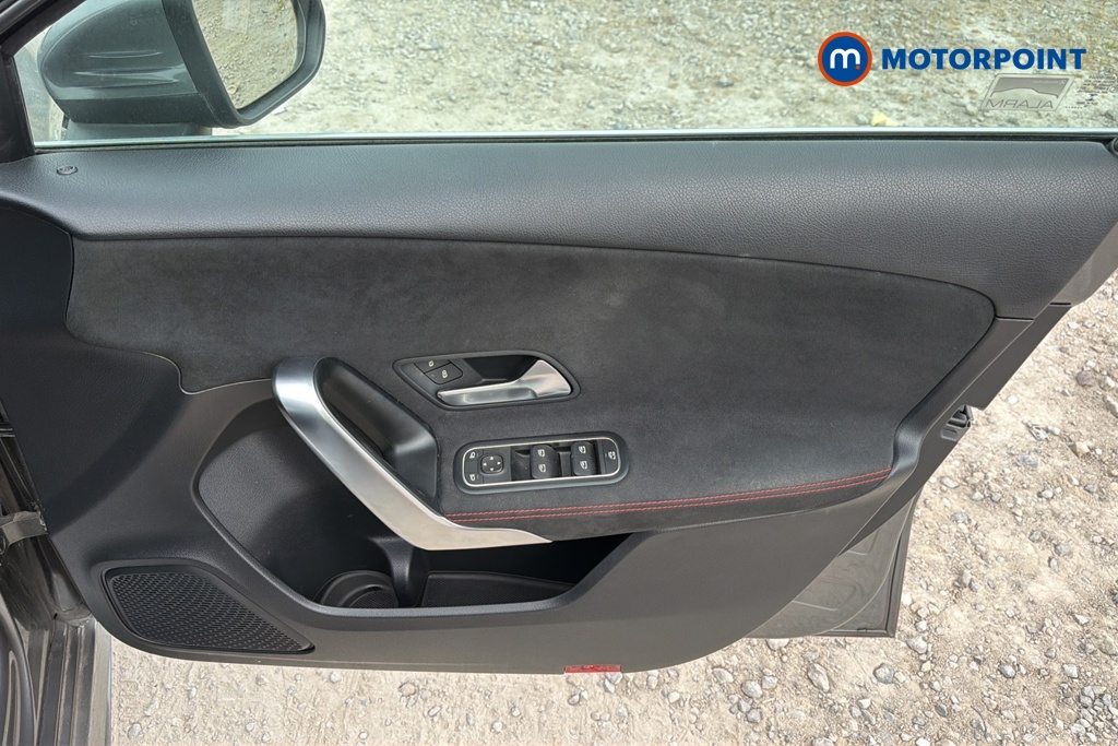 Mercedes-Benz A Class Amg Line Automatic Petrol Hatchback - Stock Number (1638990) - 18th supplementary image