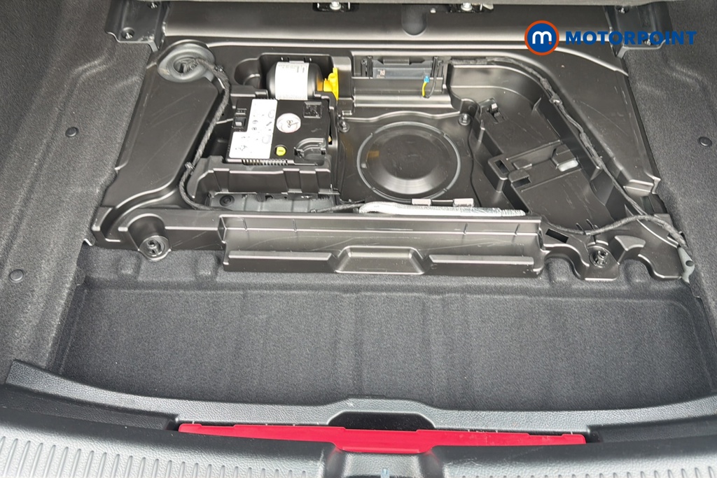 Mercedes-Benz A Class Amg Line Automatic Petrol Hatchback - Stock Number (1638990) - 33rd supplementary image