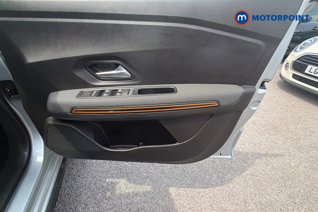 Dacia Sandero Stepway Comfort Manual Petrol Hatchback - Stock Number (1641252) - 19th supplementary image