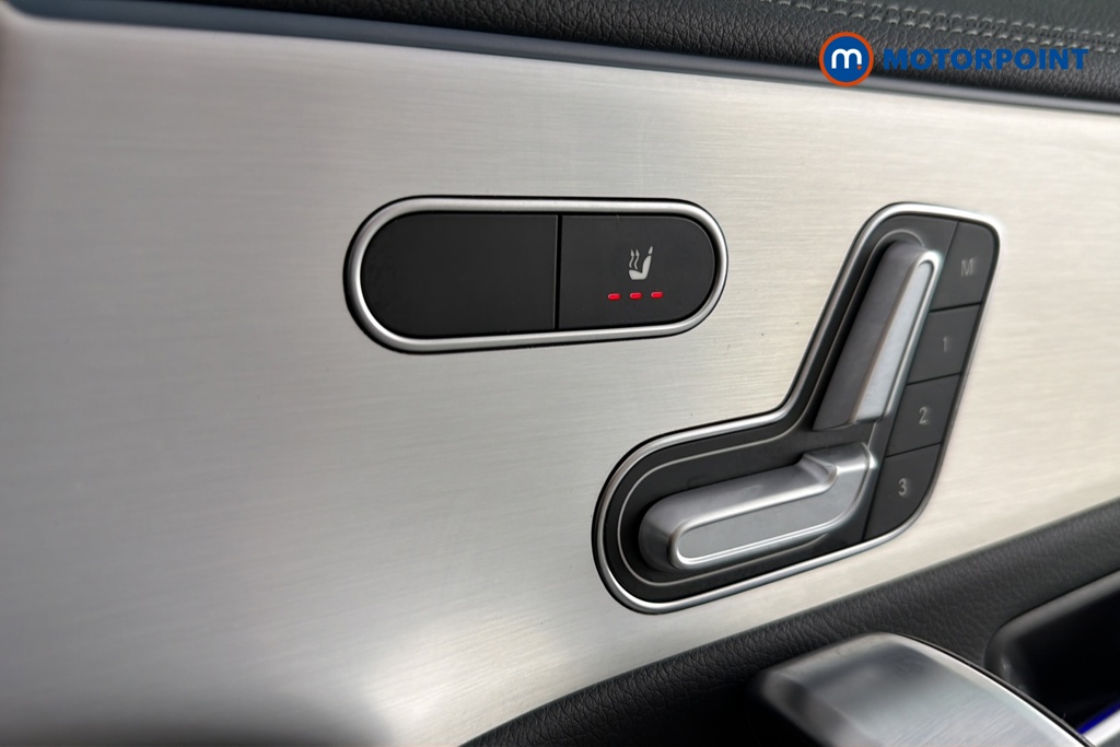 Mercedes-Benz CLA Amg Line Automatic Petrol Estate - Stock Number (1647759) - 14th supplementary image