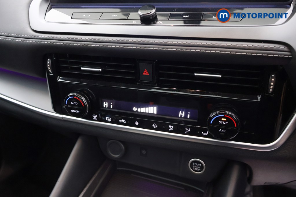 Nissan Qashqai N-Connecta Automatic Petrol SUV - Stock Number (1647808) - 6th supplementary image