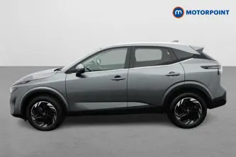 Nissan Qashqai N-Connecta Automatic Petrol SUV - Stock Number (1647808) - Passenger side