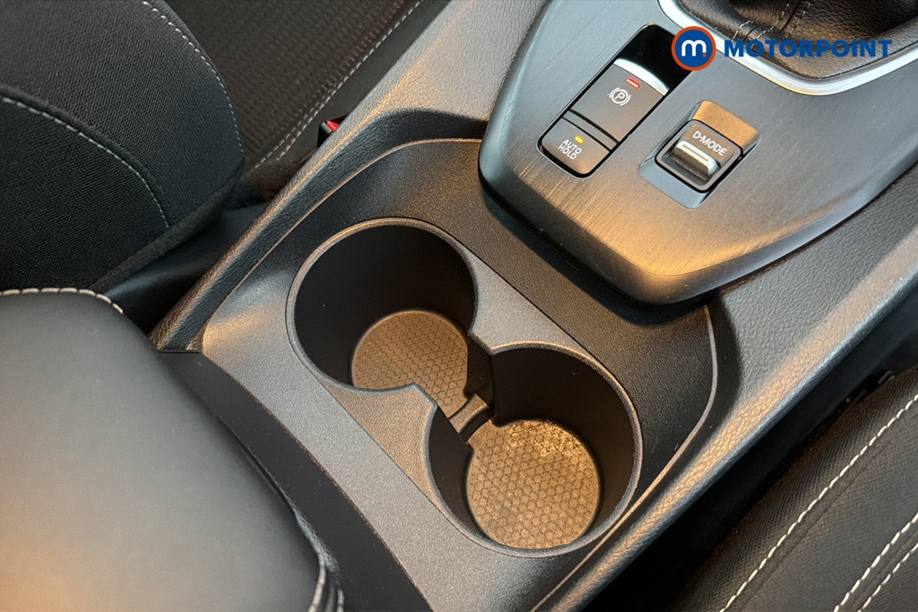 Nissan Qashqai Visia Manual Petrol SUV - Stock Number (1648431) - 16th supplementary image