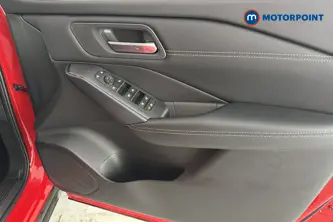 Nissan Qashqai Visia Manual Petrol SUV - Stock Number (1648431) - 18th supplementary image
