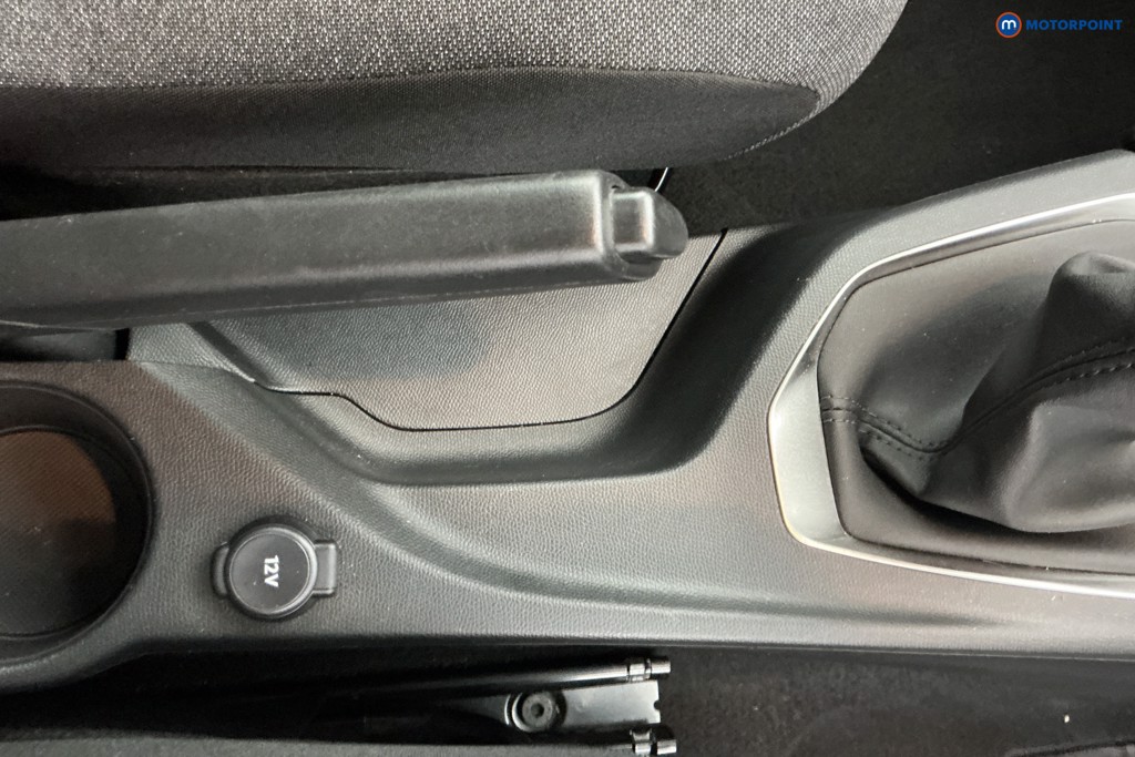 Peugeot 208 Active Premium -Plus Manual Petrol Hatchback - Stock Number (1649607) - 14th supplementary image