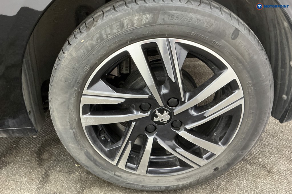 Peugeot 208 Active Premium -Plus Manual Petrol Hatchback - Stock Number (1649607) - 36th supplementary image