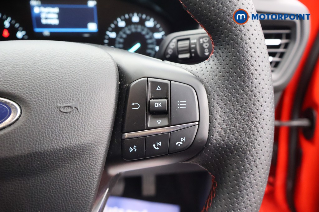 Ford Focus St-Line Manual Petrol Estate - Stock Number (1650576) - 3rd supplementary image