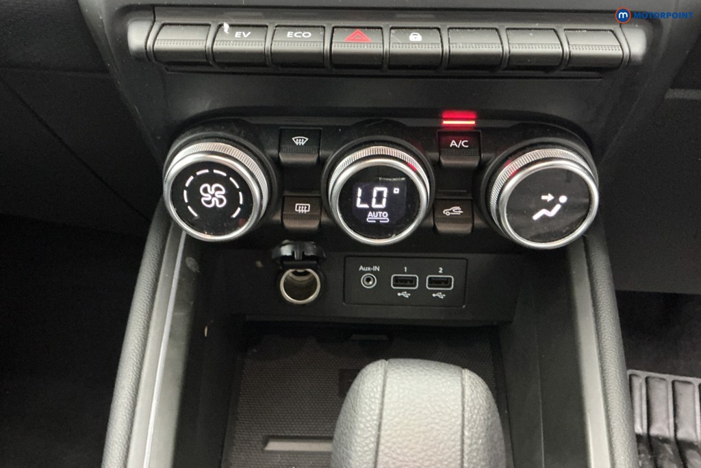 Renault Clio Evolution Automatic Petrol-Electric Hybrid Hatchback - Stock Number (1650975) - 17th supplementary image