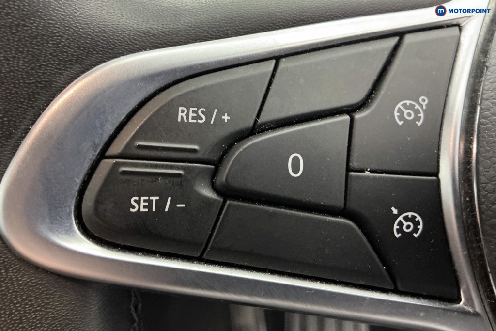 Renault Clio Evolution Automatic Petrol-Electric Hybrid Hatchback - Stock Number (1650975) - 20th supplementary image