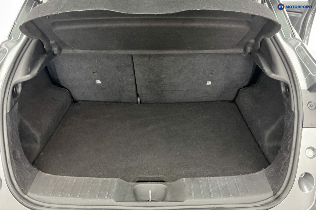 Nissan Juke N-Connecta Manual Petrol SUV - Stock Number (1651235) - 3rd supplementary image