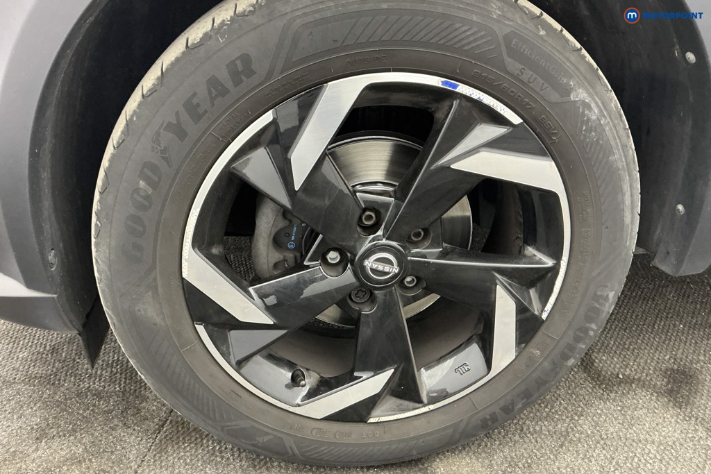 Nissan Juke N-Connecta Manual Petrol SUV - Stock Number (1651235) - 35th supplementary image