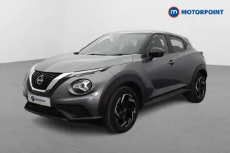 Nissan Juke N-Connecta Manual Petrol SUV - Stock Number (1651235) - Passenger side front corner