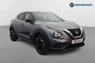Nissan Juke N-Connecta Manual Petrol SUV - Stock Number (1651235) - Drivers side front corner