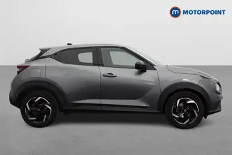 Nissan Juke N-Connecta Manual Petrol SUV - Stock Number (1651235) - Drivers side