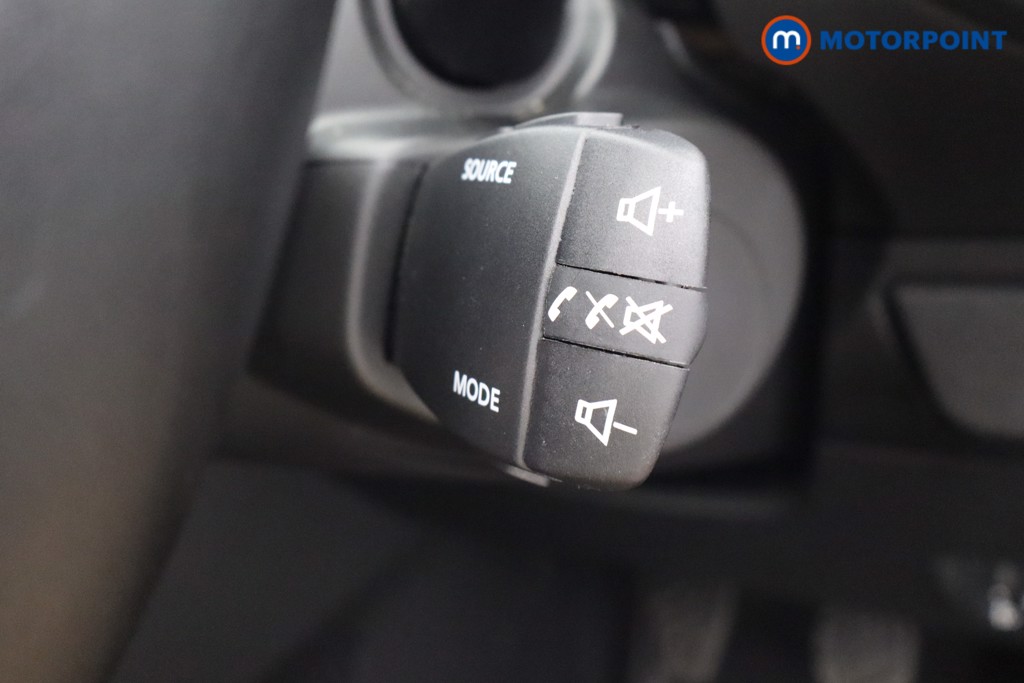 Dacia Sandero Stepway Expression Manual Petrol Hatchback - Stock Number (1651236) - 8th supplementary image