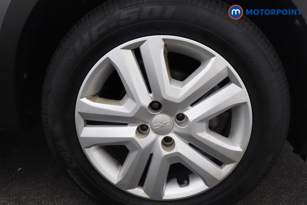 Dacia Sandero Stepway Expression Manual Petrol Hatchback - Stock Number (1651236) - 15th supplementary image