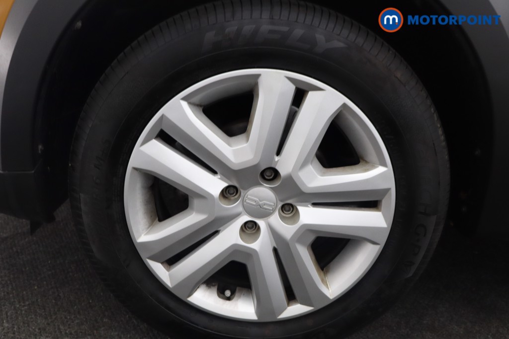 Dacia Sandero Stepway Expression Manual Petrol Hatchback - Stock Number (1651236) - 17th supplementary image