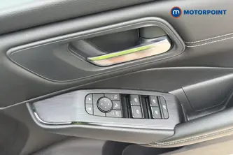 Nissan Qashqai Acenta Premium Manual Petrol SUV - Stock Number (1651456) - 19th supplementary image