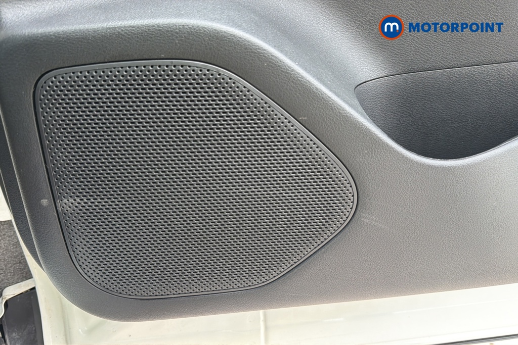 Nissan Qashqai Acenta Premium Manual Petrol SUV - Stock Number (1651456) - 21st supplementary image