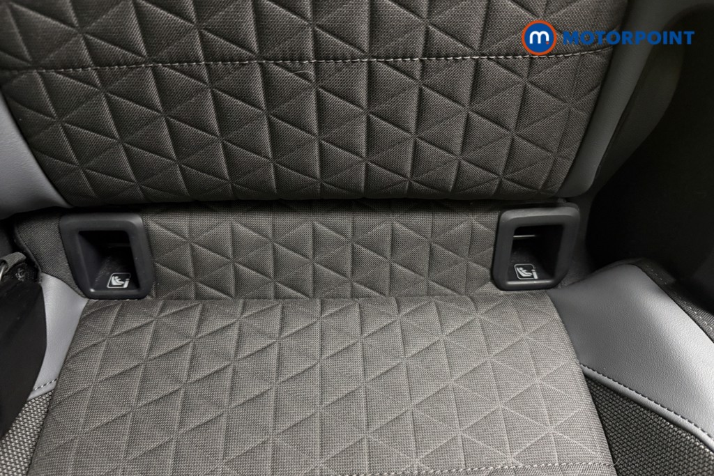 Volkswagen T-Cross SEL Manual Petrol SUV - Stock Number (1652043) - 8th supplementary image