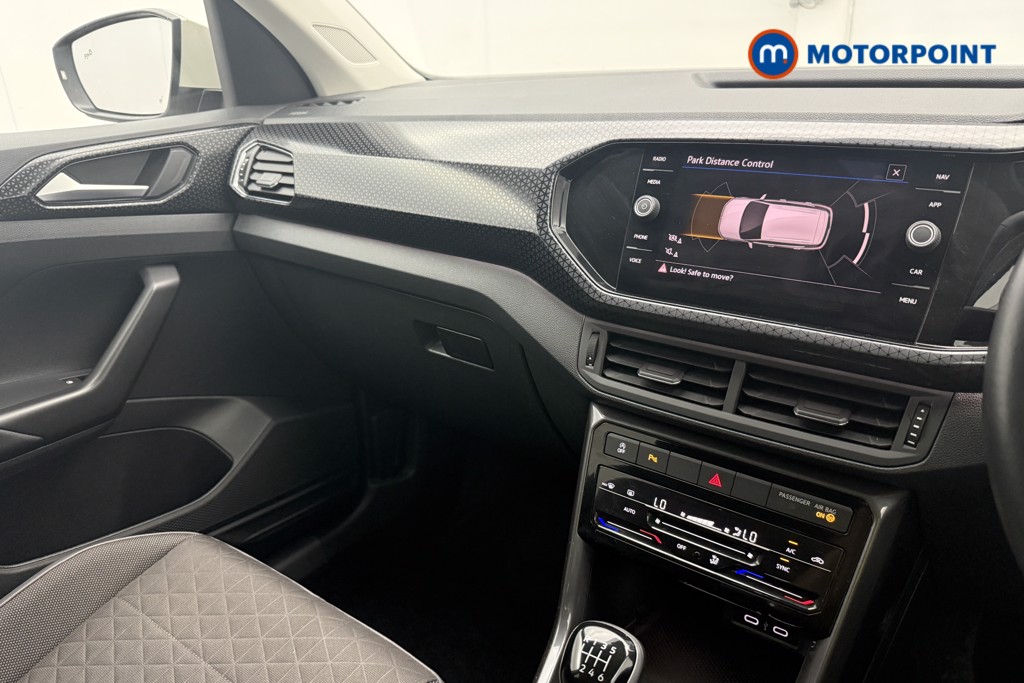 Volkswagen T-Cross SEL Manual Petrol SUV - Stock Number (1652043) - 29th supplementary image