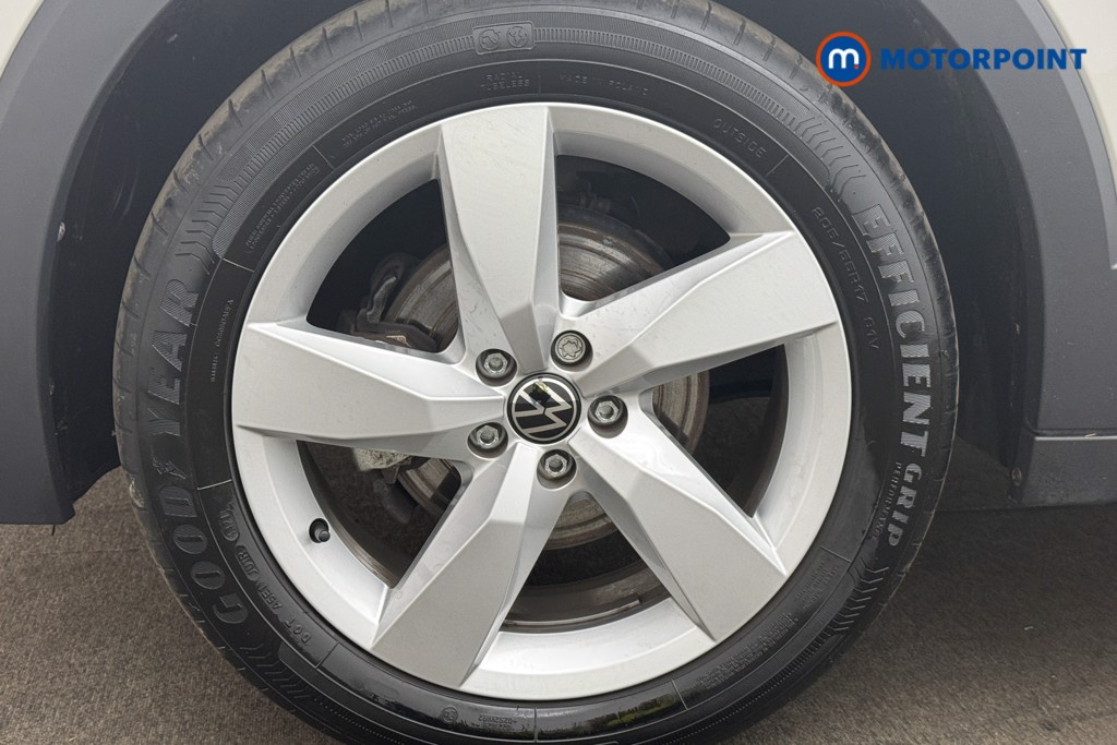 Volkswagen T-Cross SEL Manual Petrol SUV - Stock Number (1652043) - 1st supplementary image