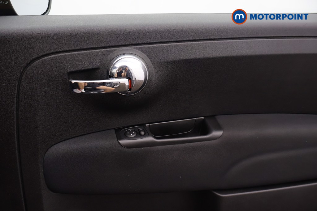 Fiat 500 Lounge Automatic Petrol Hatchback - Stock Number (1652744) - 8th supplementary image