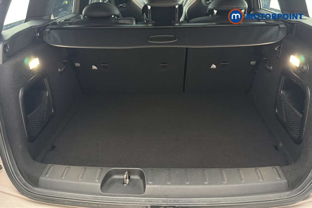 Mini Clubman John Cooper Works Automatic Petrol Estate - Stock Number (1652746) - 30th supplementary image