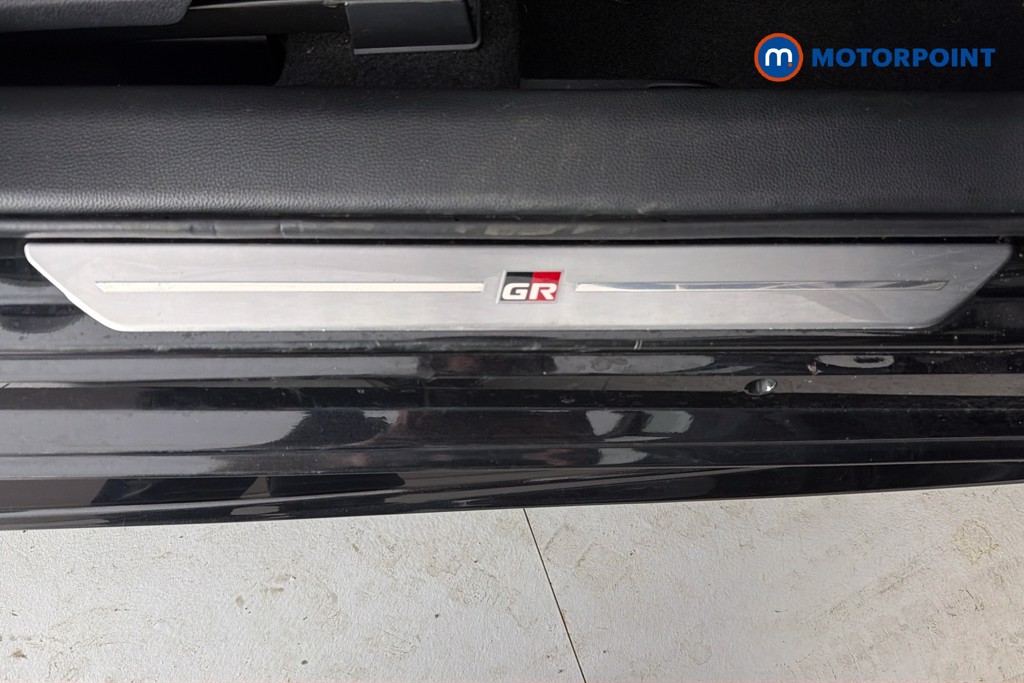 Toyota Corolla Gr Sport Automatic Petrol-Electric Hybrid Hatchback - Stock Number (1653137) - 27th supplementary image