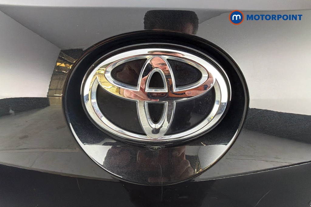 Toyota Corolla Gr Sport Automatic Petrol-Electric Hybrid Hatchback - Stock Number (1653137) - 37th supplementary image