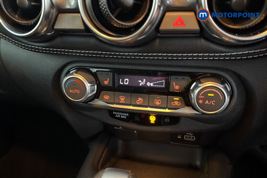Nissan Juke Tekna Automatic Petrol SUV - Stock Number (1653300) - 12th supplementary image