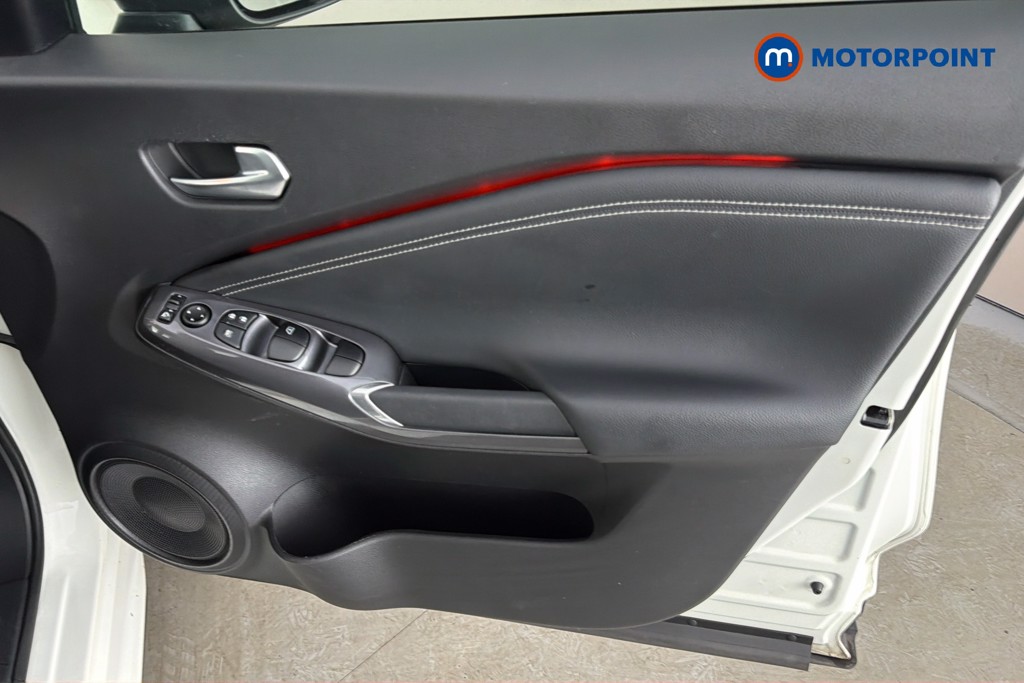 Nissan Juke Tekna Automatic Petrol SUV - Stock Number (1653300) - 19th supplementary image