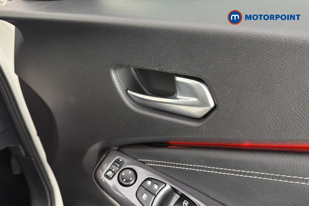 Nissan Juke Tekna Automatic Petrol SUV - Stock Number (1653300) - 42nd supplementary image