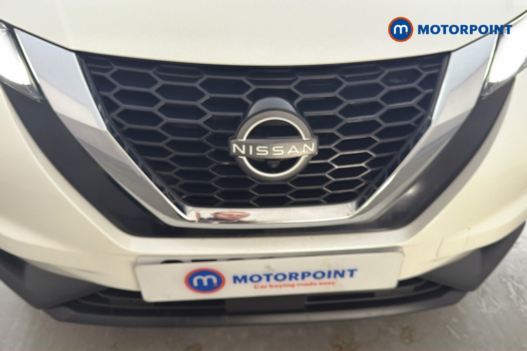 Nissan Juke Tekna Automatic Petrol SUV - Stock Number (1653300) - 45th supplementary image