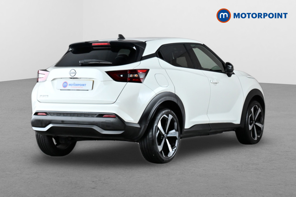 Nissan Juke Tekna Automatic Petrol SUV - Stock Number (1653300) - Drivers side rear corner